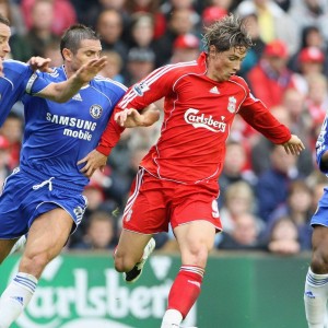 开云网页版-尤文图斯再度上演帽子戏法，巴黎圣日耳曼后防线成筛子！尤文图斯帽子戏法再屠巴黎，后防溃败成筛子